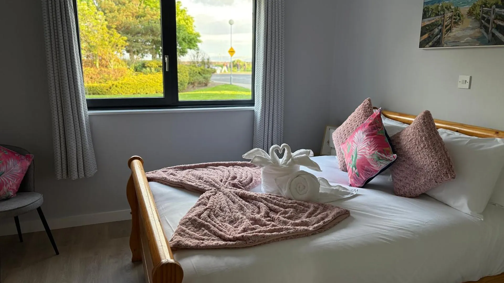 Seaside Garden Sanctuary Apartment ゴールウェイ 0*,  アイルランド