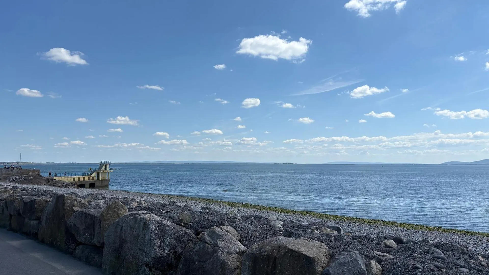 Seaside Garden Sanctuary Apartment ゴールウェイ